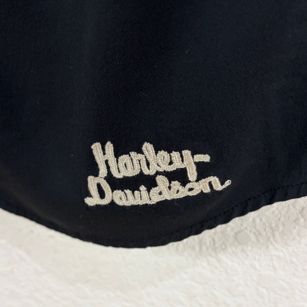 Harley-Davidson ,size S,Black and White Button-Up Shirt - Picture 4 of 16